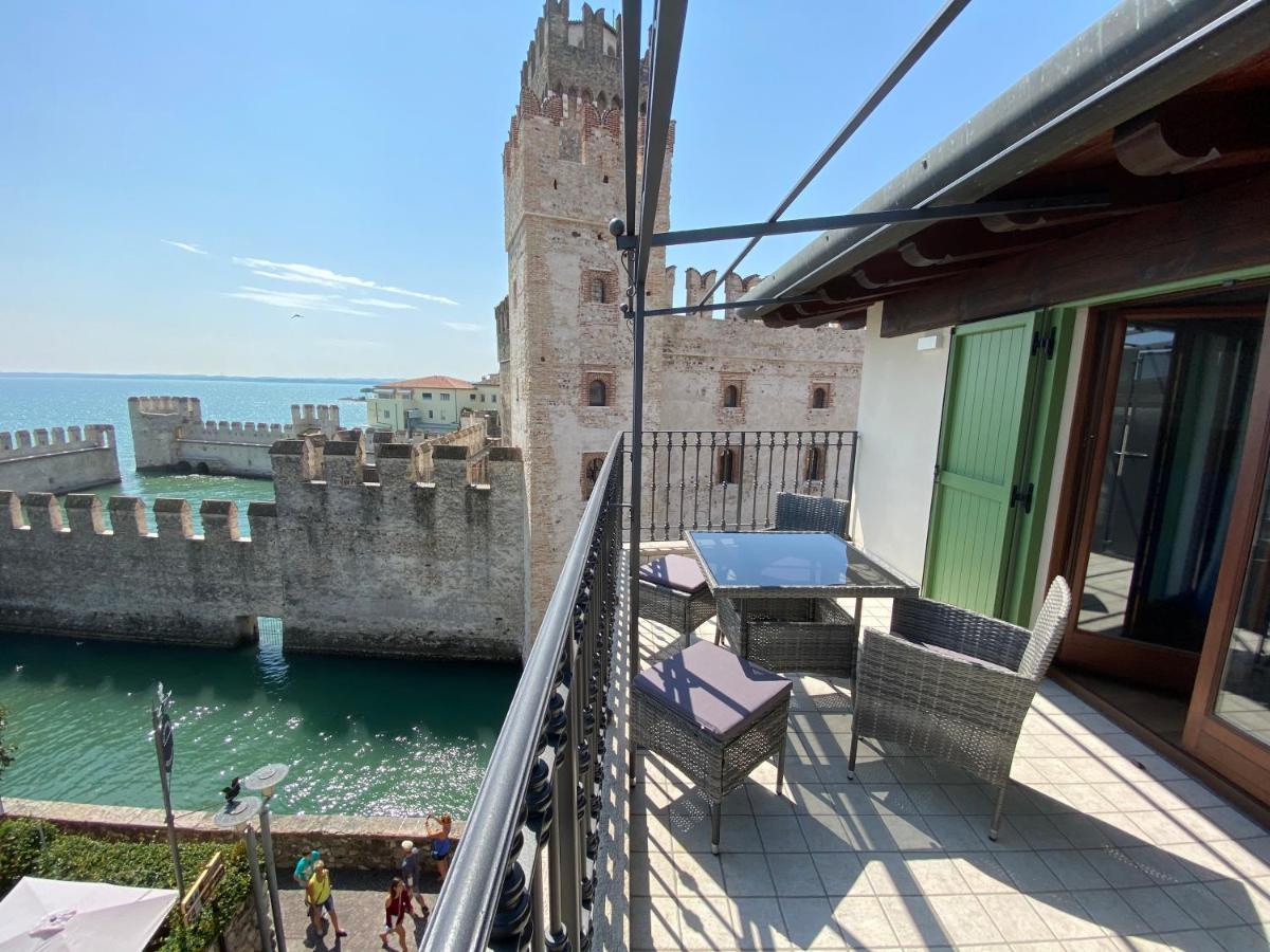 Castello Mavino Leilighet Sirmione Eksteriør bilde