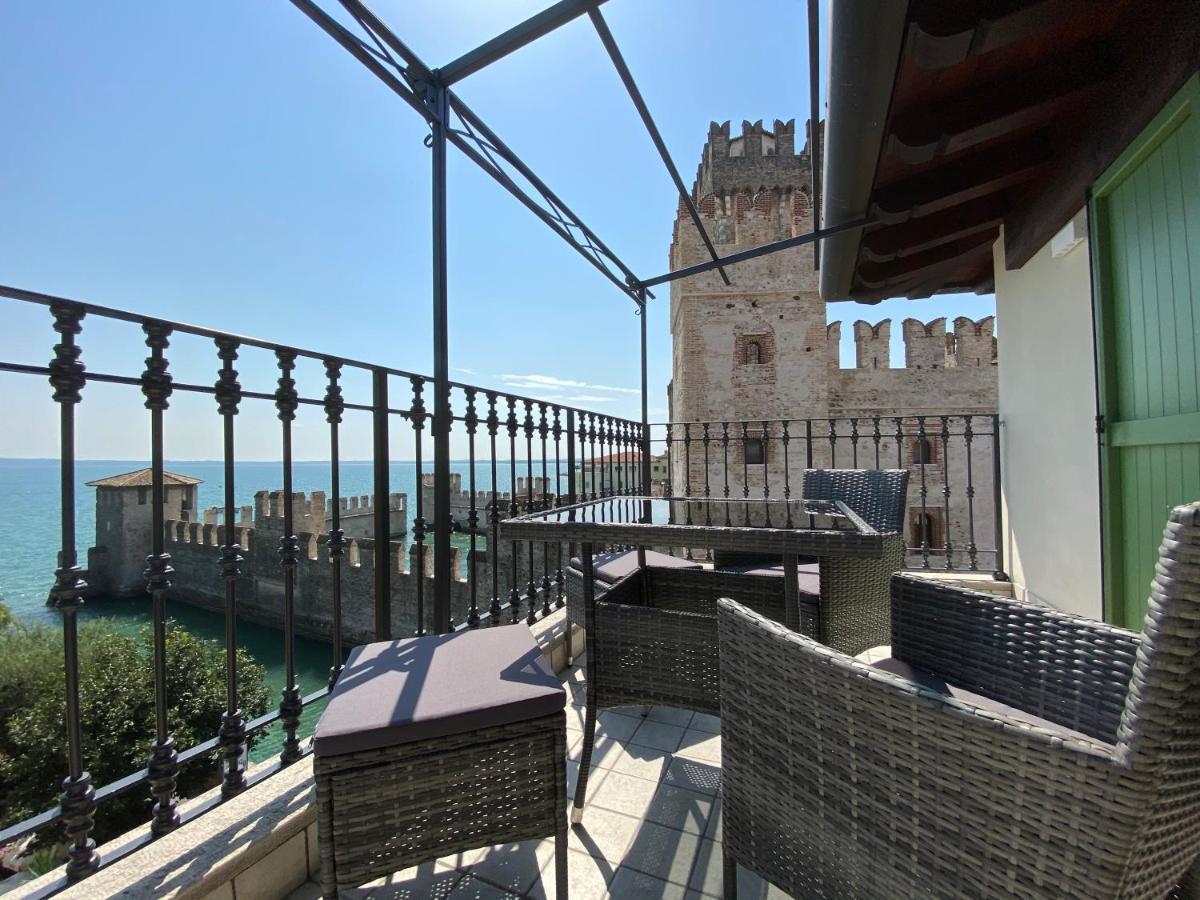Castello Mavino Leilighet Sirmione Eksteriør bilde